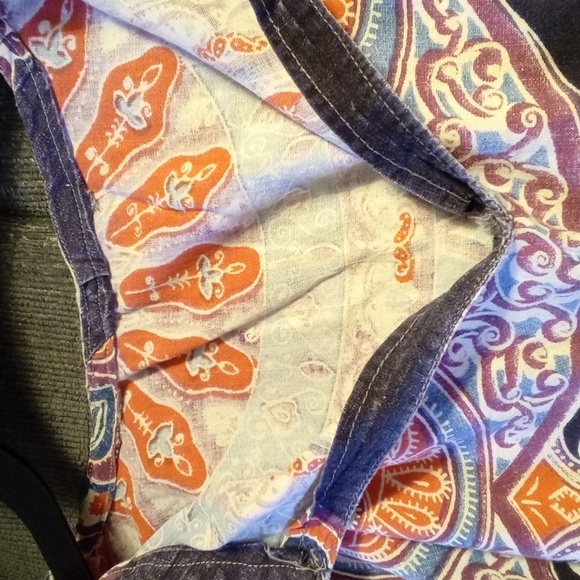 Vintage Hippie Shirt - Unisex / Bohemian Paisley Print Top - Picture 4 of 6